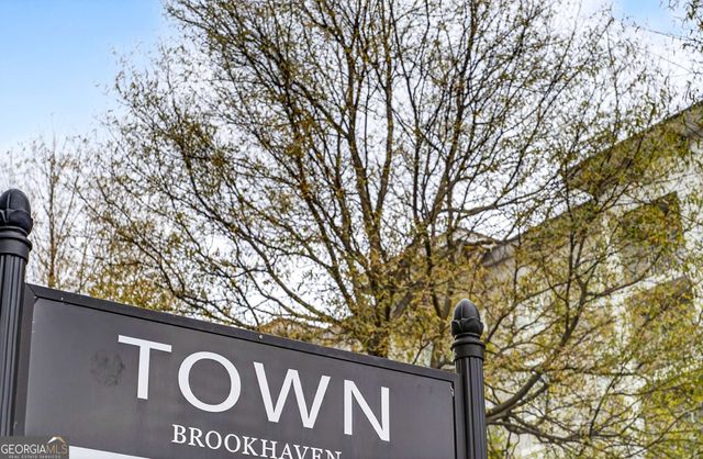 3668 Kingsboro Road NE 11, Atlanta, GA 30319