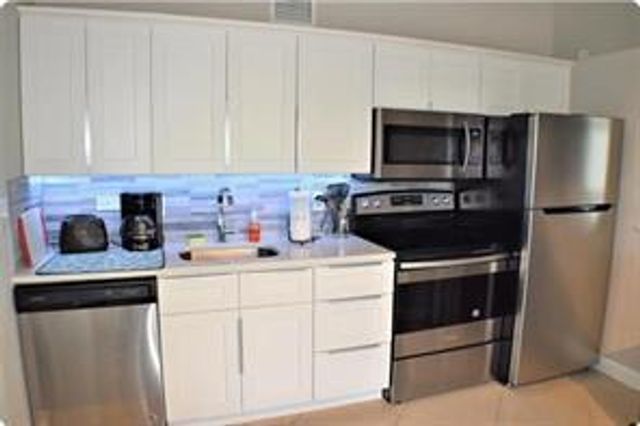 4411 E TRADEWINDS A-B, Lauderdale By The Sea, FL 33308