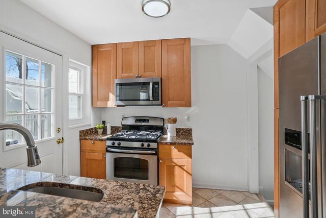 2509 OBERLIN DR, Alexandria, VA 22307