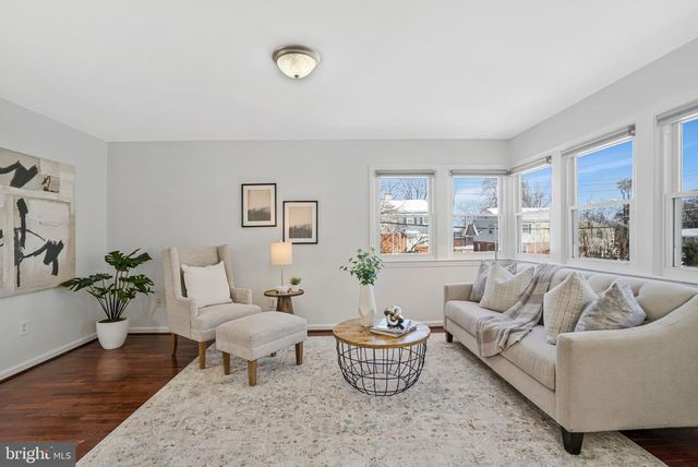 2509 OBERLIN DR, Alexandria, VA 22307