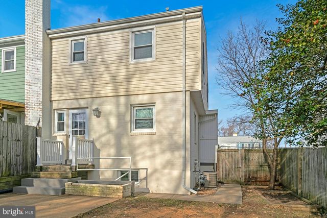 2509 OBERLIN DR, Alexandria, VA 22307