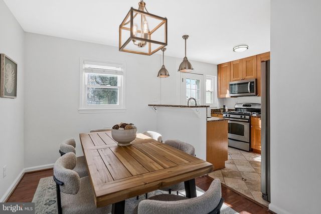 2509 OBERLIN DR, Alexandria, VA 22307