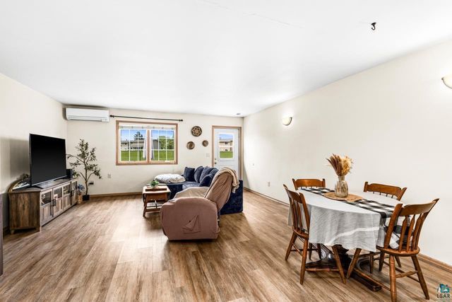 2227&2229 Bardon Ave, Superior, WI 54880