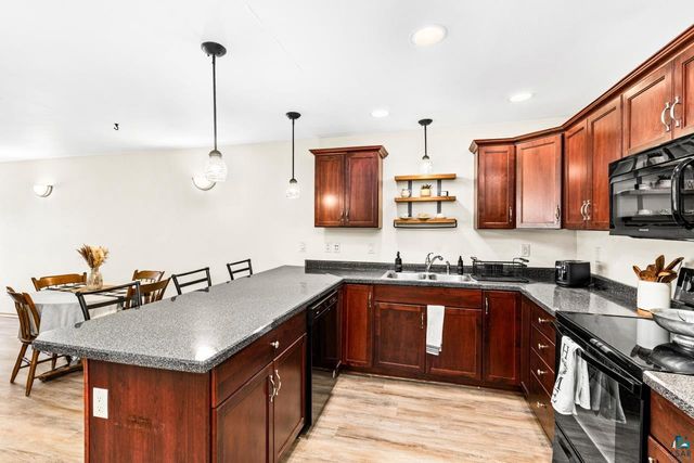 2227&2229 Bardon Ave, Superior, WI 54880