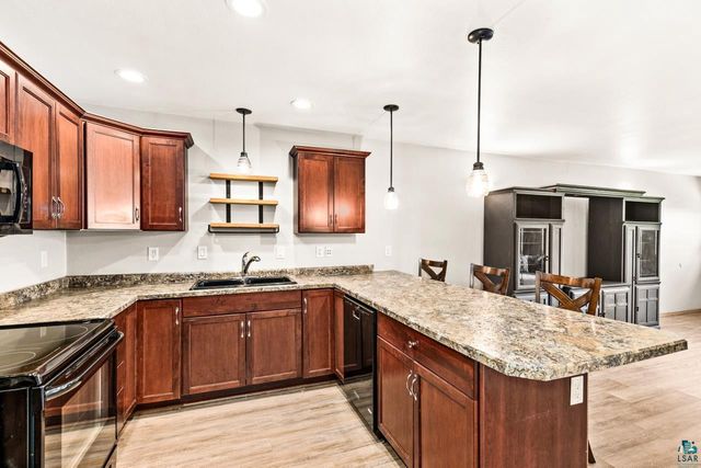 2227&2229 Bardon Ave, Superior, WI 54880