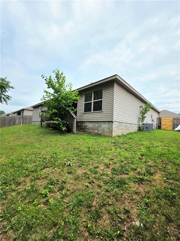 3453 Knox Loop, Springdale, AR 72762