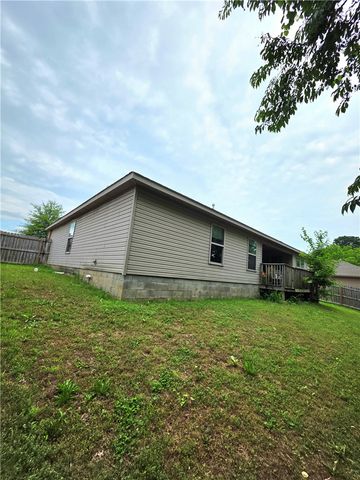 3453 Knox Loop, Springdale, AR 72762