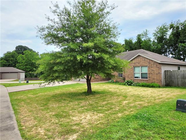 3453 Knox Loop, Springdale, AR 72762
