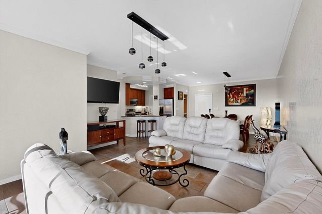 330 Las Colinas Boulevard E 1116, Irving, TX 75039