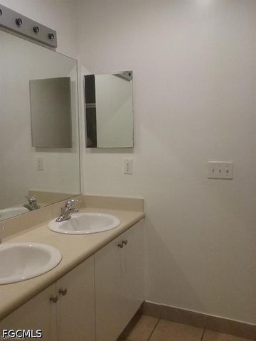 8358 Bernwood Cove LOOP 712, Fort Myers, FL 33966