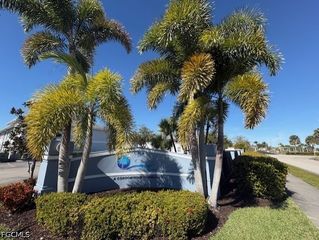 8358 Bernwood Cove LOOP 712, Fort Myers, FL 33966