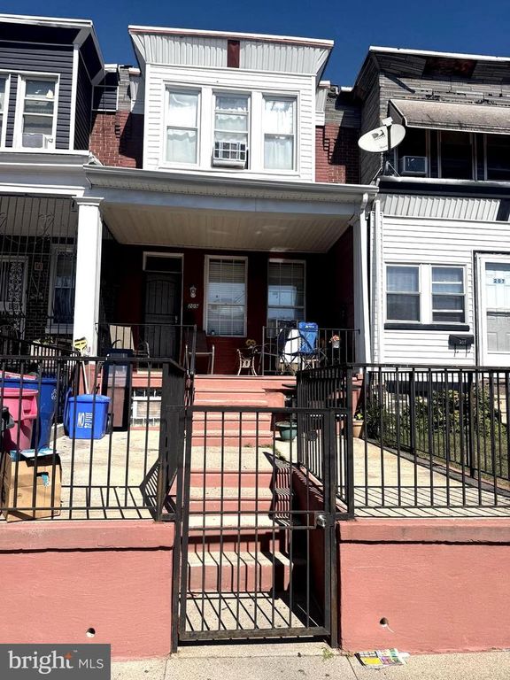 209 W DUNCANNON AVE, Philadelphia, PA 19120