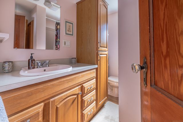 20 Cherry Street, Seymour, CT 06483