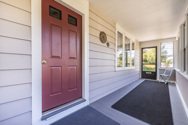 20 Cherry Street, Seymour, CT 06483