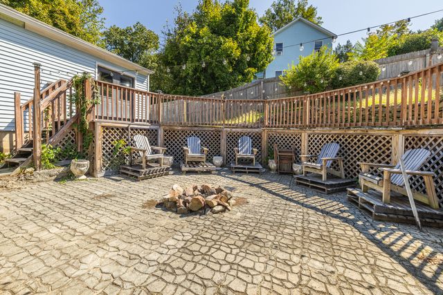20 Cherry Street, Seymour, CT 06483