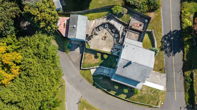 20 Cherry Street, Seymour, CT 06483