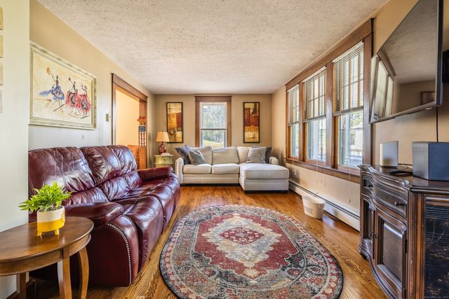 20 Cherry Street, Seymour, CT 06483