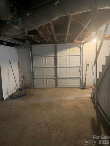 907 Maple Avenue, Salisbury, NC 28144