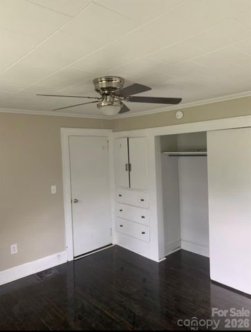 907 Maple Avenue, Salisbury, NC 28144