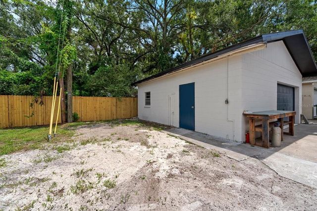 10707 N ROME AVENUE, Tampa, FL 33612