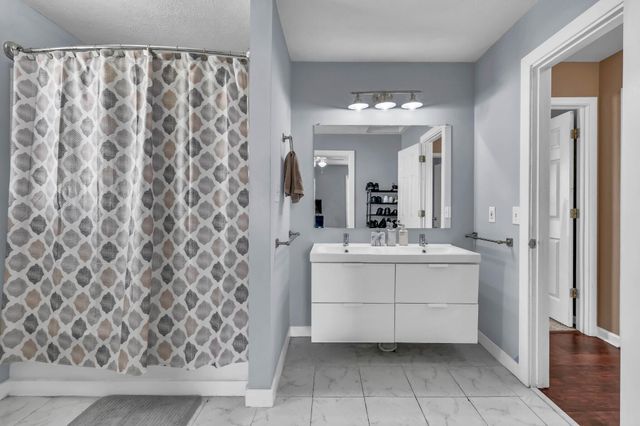 1977 Timberline Circle, Oak Grove, KY 42262