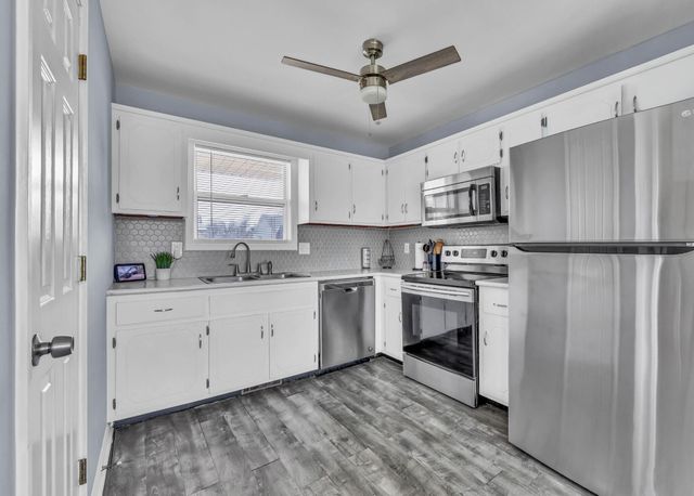 1977 Timberline Circle, Oak Grove, KY 42262