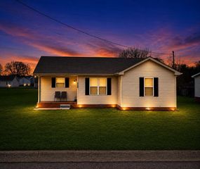 1977 Timberline Circle, Oak Grove, KY 42262