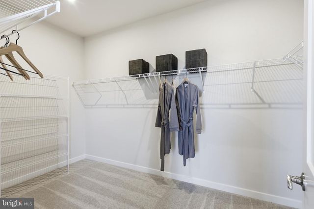 17808 SOUTHERN SHORES DR, Dumfries, VA 22026