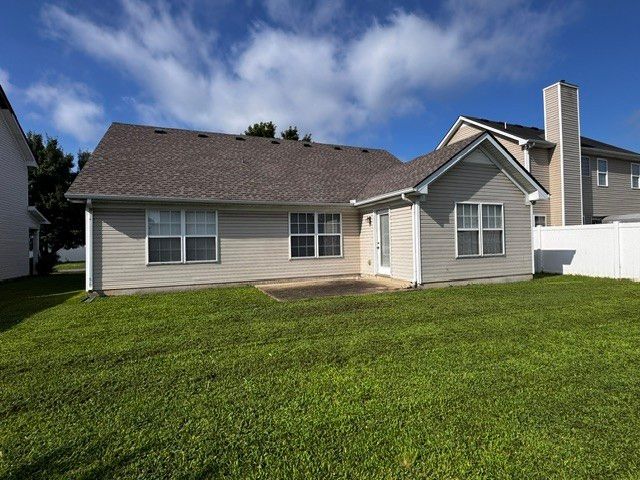 3840 Maya Dr, Murfreesboro, TN 37128