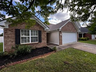 3840 Maya Dr, Murfreesboro, TN 37128