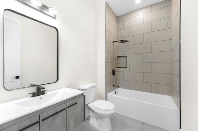 131 Koele CT, Bastrop, TX 78602