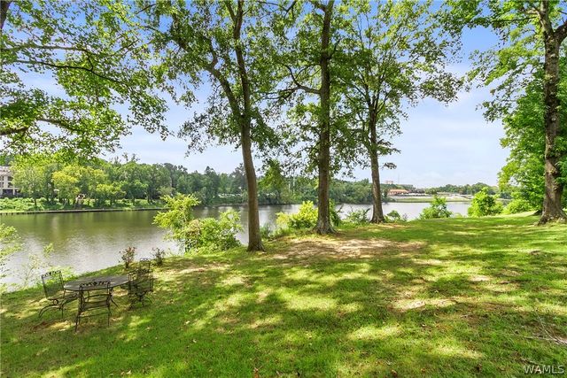 1721 River Ro, Tuscaloosa, AL 35406