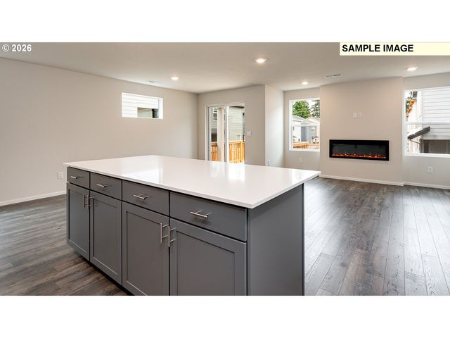 12107 Ne 16TH St, Vancouver, WA 98684