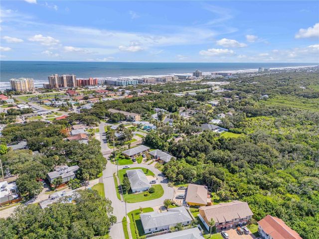 711 RIVER OAKS CIRCLE, New Smyrna Beach, FL 32169