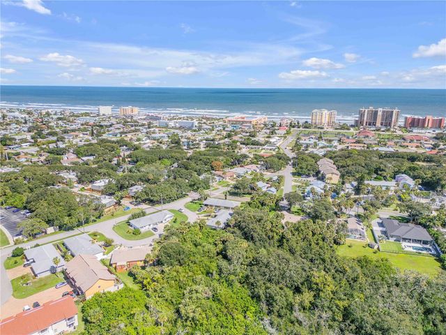 711 RIVER OAKS CIRCLE, New Smyrna Beach, FL 32169