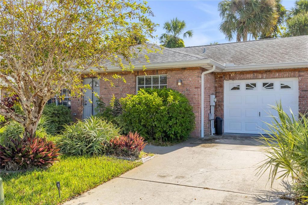 711 RIVER OAKS CIRCLE, New Smyrna Beach, FL 32169