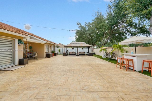 1910 SW 135th Way, Miramar, FL 33027