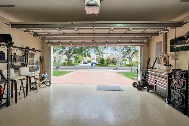 1910 SW 135th Way, Miramar, FL 33027