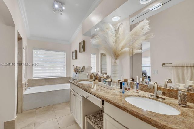1910 SW 135th Way, Miramar, FL 33027