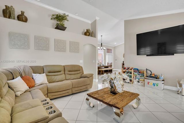 1910 SW 135th Way, Miramar, FL 33027