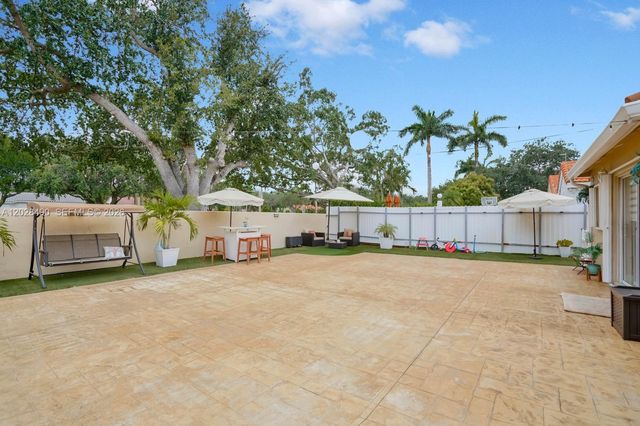 1910 SW 135th Way, Miramar, FL 33027