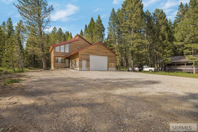 3541 Browning Road, Island Park, ID 83429