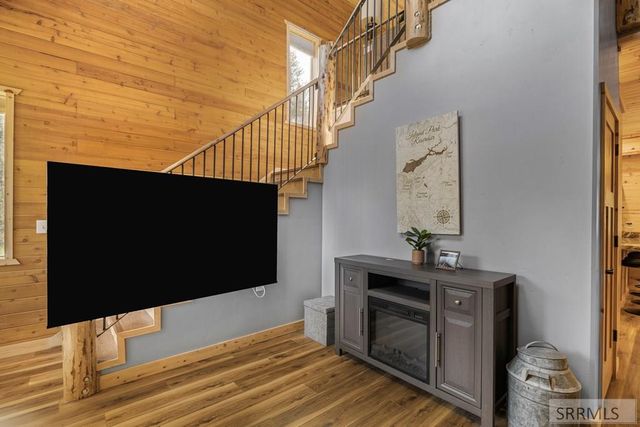 3541 Browning Road, Island Park, ID 83429