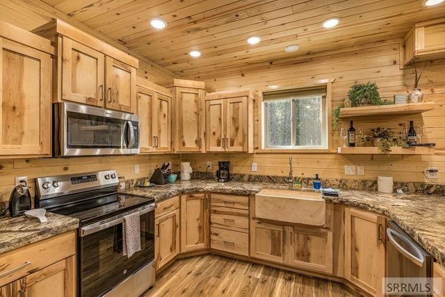 3541 Browning Road, Island Park, ID 83429