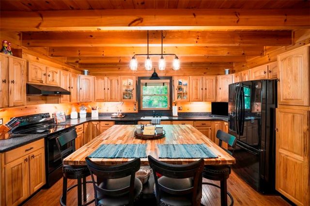 108 Wilscot Valley Drive, Morganton, GA 30560