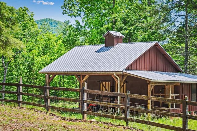 108 Wilscot Valley Drive, Morganton, GA 30560