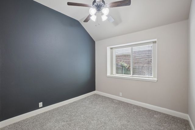 1075 Carpenter Court, Lavon, TX 75166