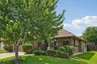 1075 Carpenter Court, Lavon, TX 75166