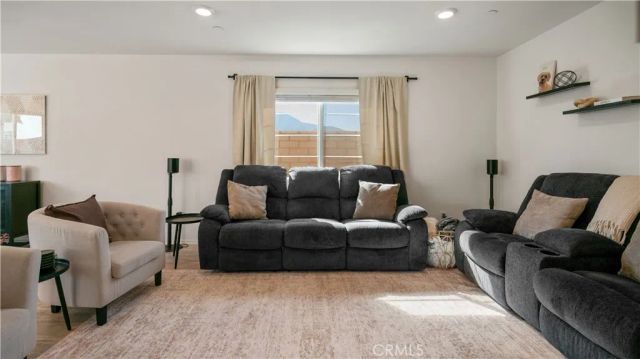 67361 Rio Largo Road, Cathedral City, CA 92234