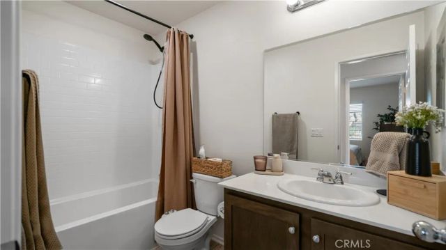 67361 Rio Largo Road, Cathedral City, CA 92234